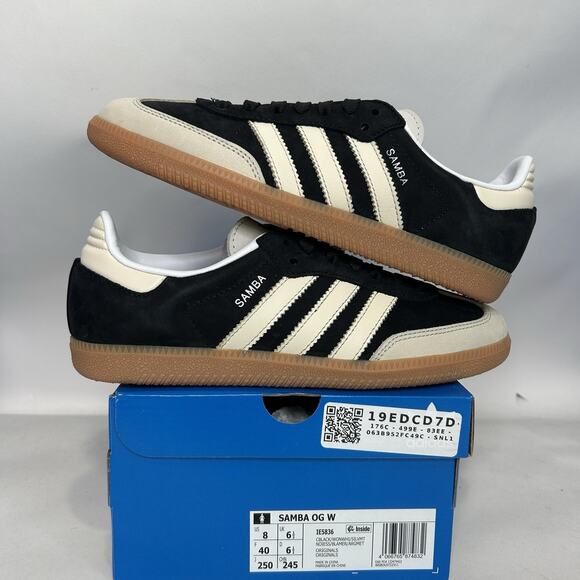 adidas Shoes - adidas Womens Samba 'Black Wonder White'